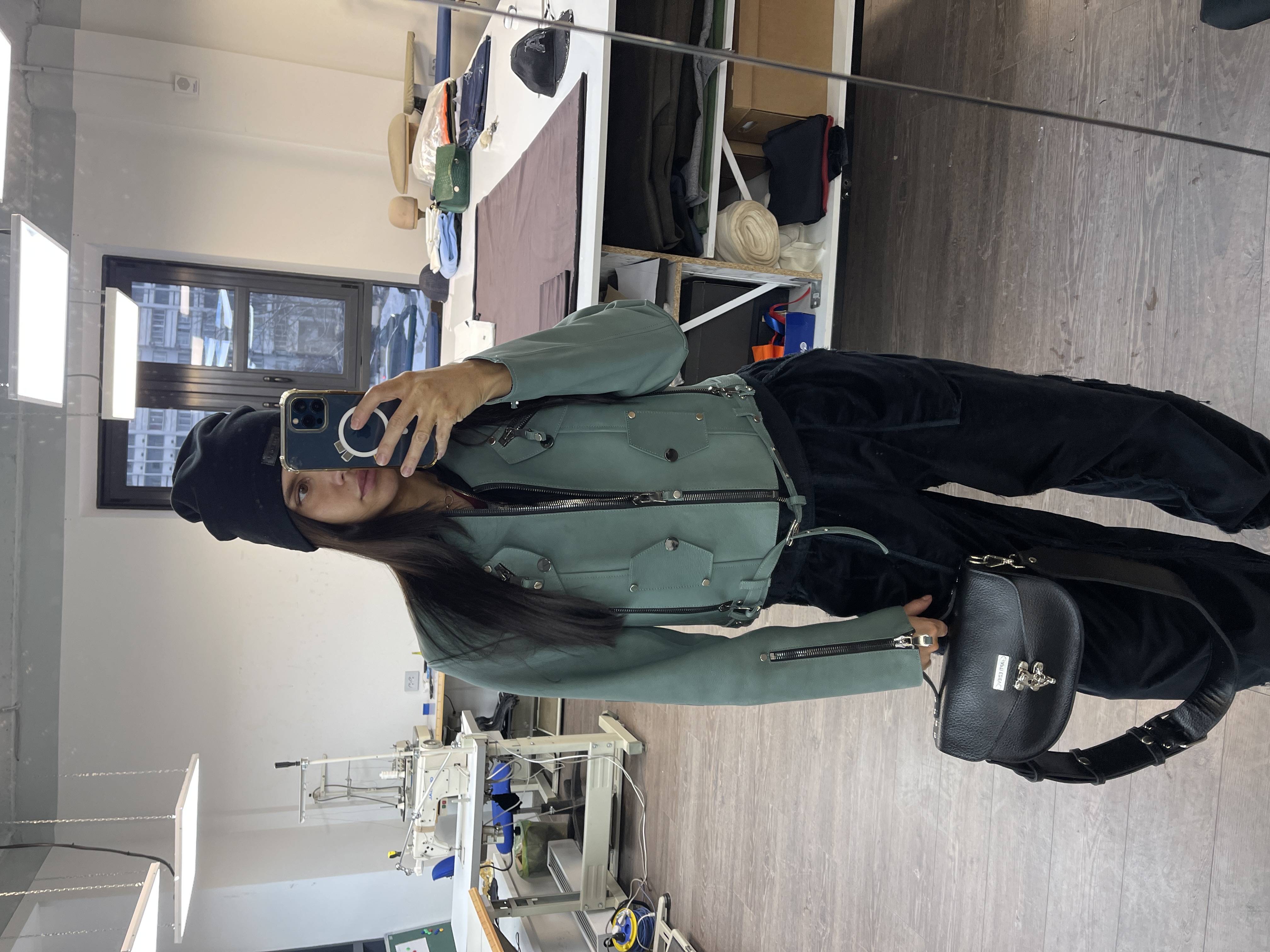 Куртка из натуральной кожи